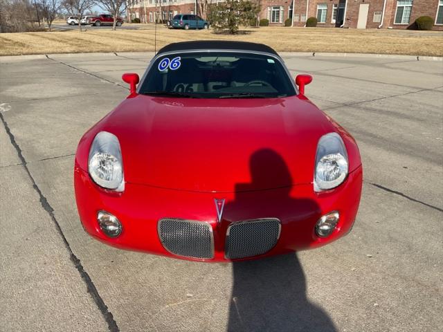 2006 Pontiac Solstice Unknown