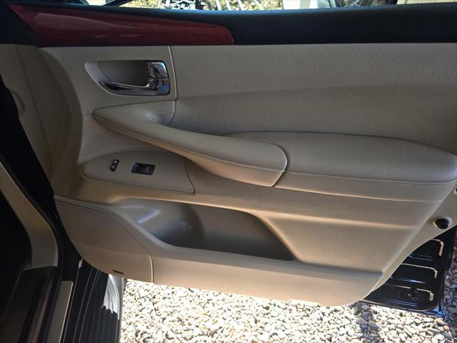 2010 Lexus LX 570 Unknown