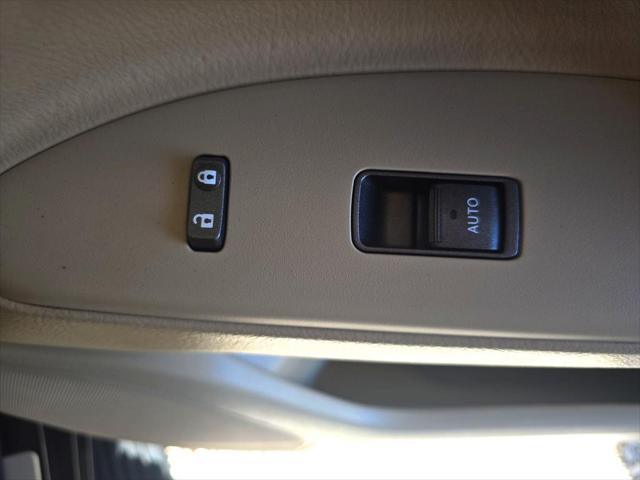 2010 Lexus LX 570 Unknown