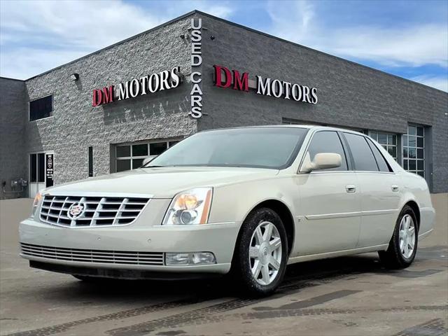 2007 Cadillac DTS Luxury I for sale in Walled Lake, MI
