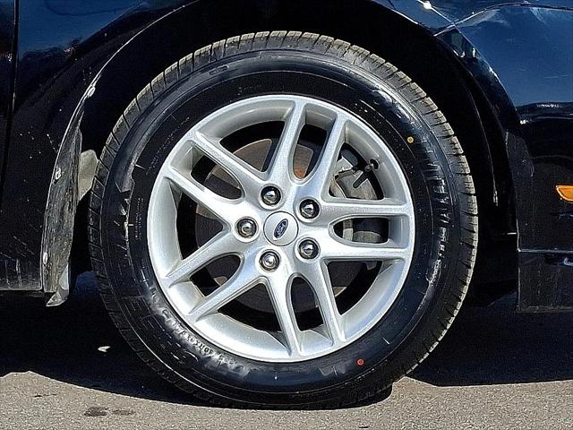 2012 Ford Fusion S