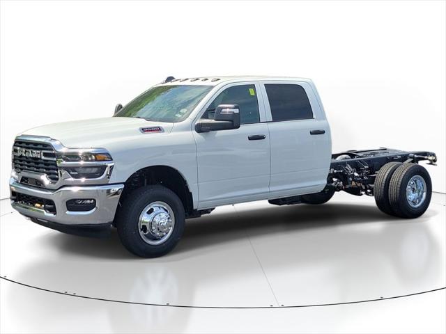2026 RAM 3500 Chassis RAM 3500 TRADESMAN CREW CAB CHASSIS 4X4 60 CA
