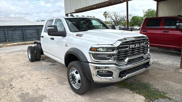 2026 RAM Ram 5500 Chassis Cab RAM 5500 TRADESMAN CHASSIS CREW CAB 4X4 60 CA