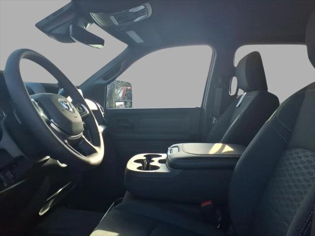 2026 Ram 2500 Black Express Crew Cab 4x4 6'4" Box
