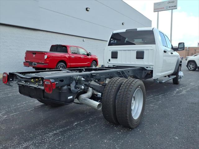 2026 RAM Ram 5500 Chassis Cab RAM 5500 TRADESMAN CHASSIS CREW CAB 4X4 84 CA