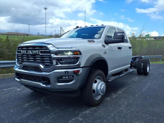 2026 RAM Ram 5500 Chassis Cab RAM 5500 TRADESMAN CHASSIS CREW CAB 4X4 84 CA 2026 RAM Ram 5500 Chassis Cab RAM 5500 TRADESMAN CHASSIS CREW CAB 4X4 84 CA