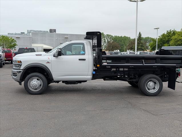 2026 RAM 5500 Chassis RAM 5500 TRADESMAN CHASSIS REGULAR CAB 4X4 84 CA
