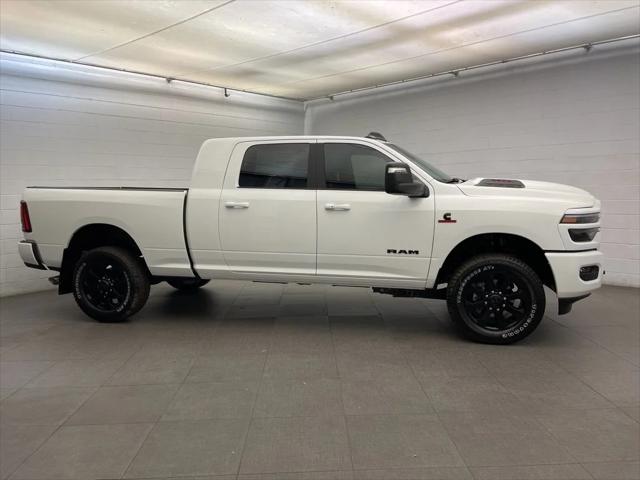 2026 RAM Ram 2500 RAM 2500 LARAMIE MEGA CAB 4X4 64 BOX