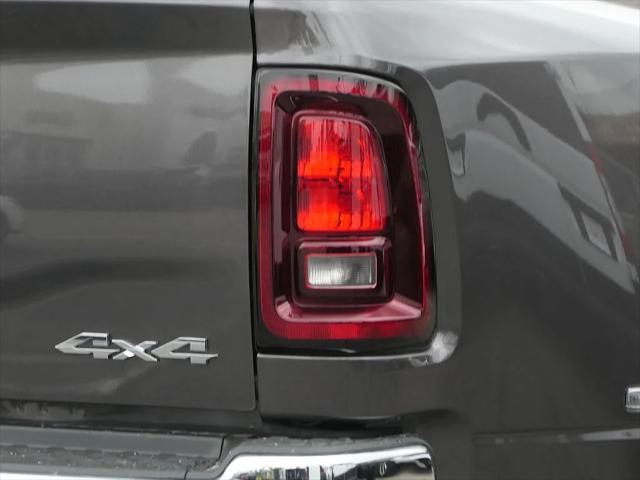 2026 RAM Ram 3500 RAM 3500 TRADESMAN CREW CAB 4X4 8 BOX