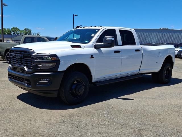 2026 RAM Ram 3500 RAM 3500 TRADESMAN CREW CAB 4X4 8 BOX 2026 RAM Ram 3500 RAM 3500 TRADESMAN CREW CAB 4X4 8 BOX