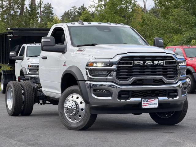 2026 RAM 5500 Chassis RAM 5500 TRADESMAN CHASSIS REGULAR CAB 4X4 60 CA