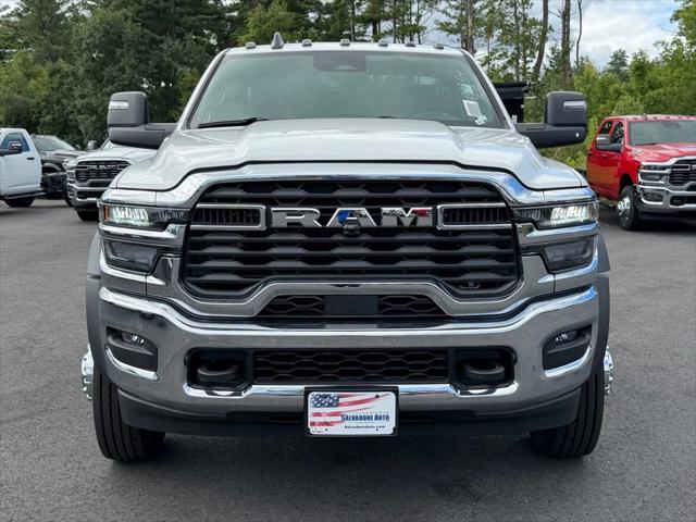 2026 RAM 5500 Chassis RAM 5500 TRADESMAN CHASSIS REGULAR CAB 4X4 60 CA