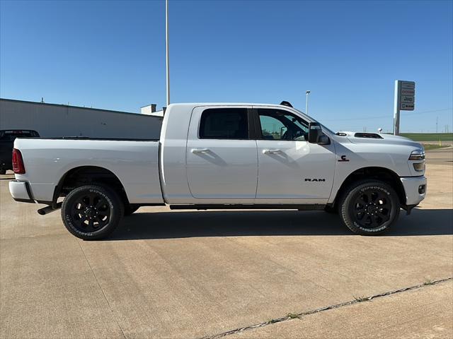 2026 RAM Ram 3500 RAM 3500 LARAMIE MEGA CAB 4X4 64 BOX