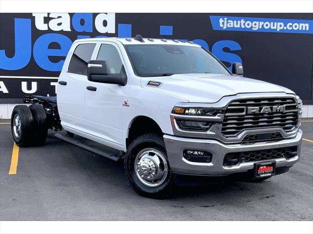 2026 RAM Ram 3500 Chassis Cab RAM 3500 TRADESMAN CREW CAB CHASSIS 4X4 60 CA
