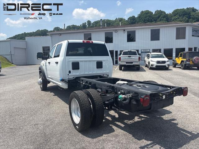 2026 RAM Ram 5500 Chassis Cab RAM 5500 TRADESMAN CHASSIS CREW CAB 4X4 60 CA