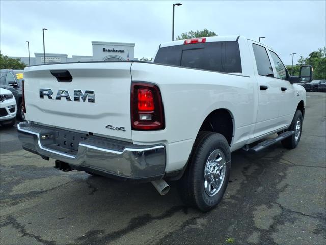 2026 RAM Ram 3500 RAM 3500 TRADESMAN CREW CAB 4X4 64 BOX