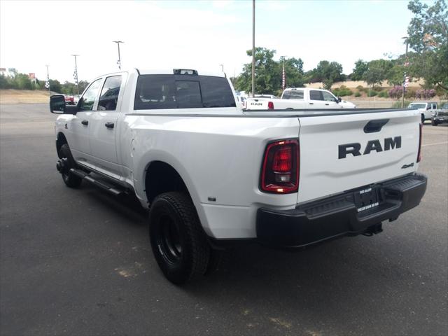 2026 Ram 3500 Tradesman Crew Cab 4x4 8' Box