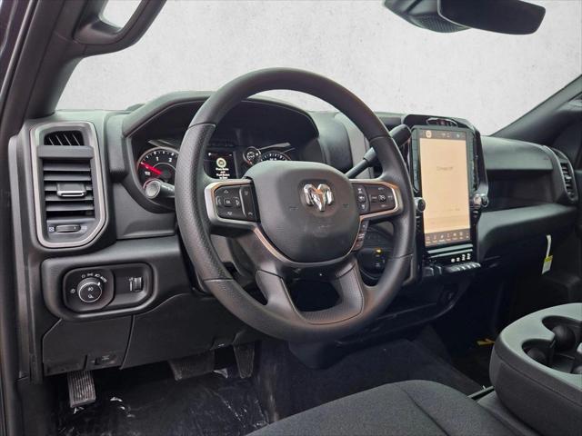 2026 RAM Ram 2500 RAM 2500 BLACK EXPRESS CREW CAB 4X4 64 BOX