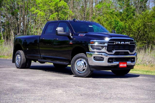 2026 RAM Ram 3500 RAM 3500 TRADESMAN CREW CAB 4X4 8 BOX