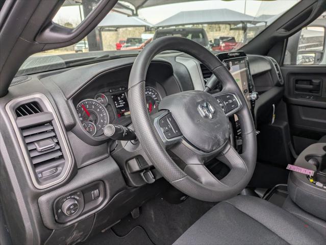 2026 RAM Ram 2500 RAM 2500 BLACK EXPRESS CREW CAB 4X4 64 BOX