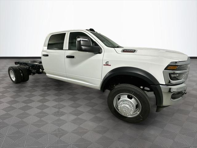 2026 RAM 5500 Chassis RAM 5500 TRADESMAN CHASSIS CREW CAB 4X4 84 CA 2026 RAM 5500 Chassis RAM 5500 TRADESMAN CHASSIS CREW CAB 4X4 84 CA