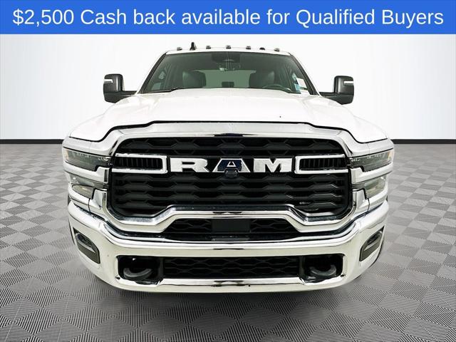 2026 RAM 5500 Chassis RAM 5500 TRADESMAN CHASSIS CREW CAB 4X4 84 CA 2026 RAM 5500 Chassis RAM 5500 TRADESMAN CHASSIS CREW CAB 4X4 84 CA