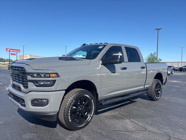 2026 RAM Ram 2500 RAM 2500 BLACK EXPRESS CREW CAB 4X4 64 BOX