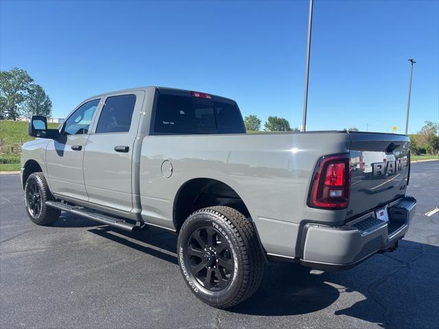 2026 RAM Ram 2500 RAM 2500 BLACK EXPRESS CREW CAB 4X4 64 BOX