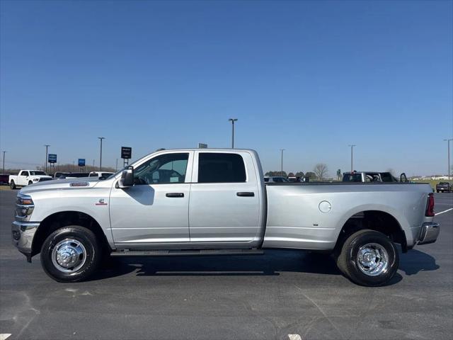 2026 RAM Ram 3500 RAM 3500 TRADESMAN CREW CAB 4X4 8 BOX