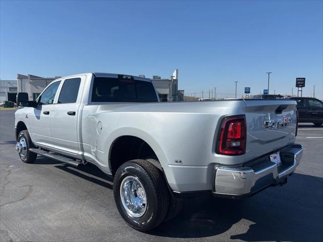 2026 RAM Ram 3500 RAM 3500 TRADESMAN CREW CAB 4X4 8 BOX