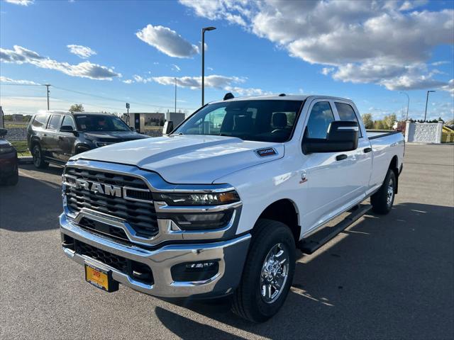 2026 RAM Ram 3500 RAM 3500 TRADESMAN CREW CAB 4X4 8 BOX