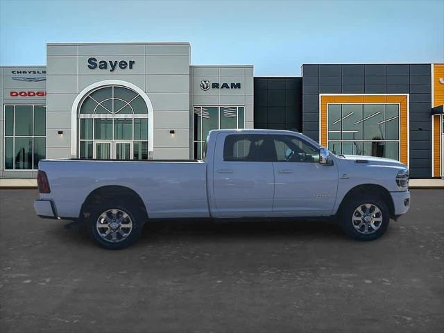 2026 Ram 3500 Laramie Crew Cab 4x4 8' Box