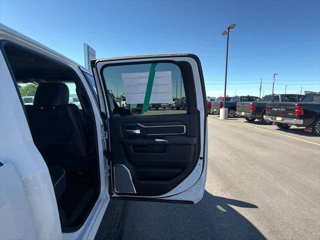 2026 Ram 3500 Laramie Crew Cab 4x4 8' Box