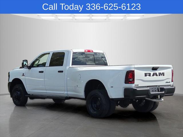 2026 RAM Ram 3500 RAM 3500 TRADESMAN CREW CAB 4X4 8 BOX