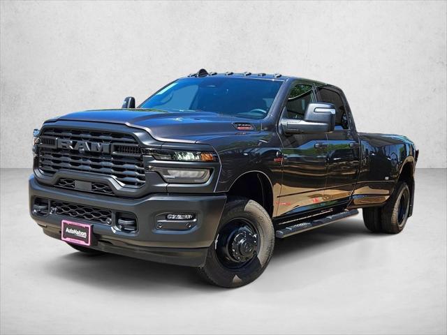 2026 RAM Ram 3500 RAM 3500 TRADESMAN CREW CAB 4X4 8 BOX