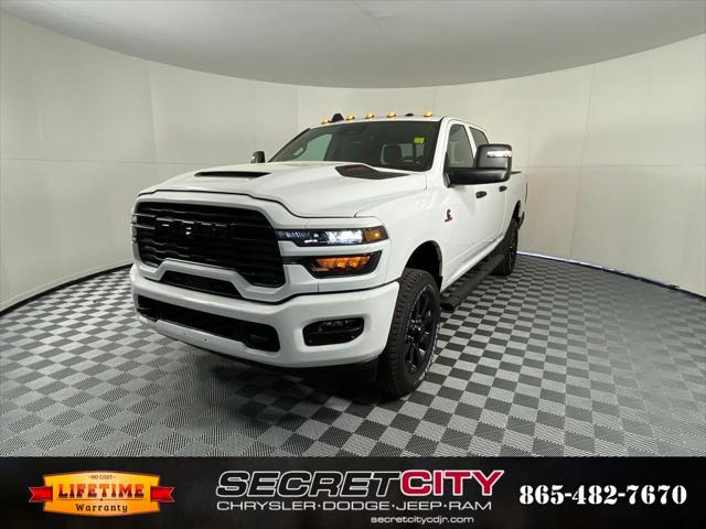 2026 RAM Ram 2500 RAM 2500 BLACK EXPRESS CREW CAB 4X4 64 BOX
