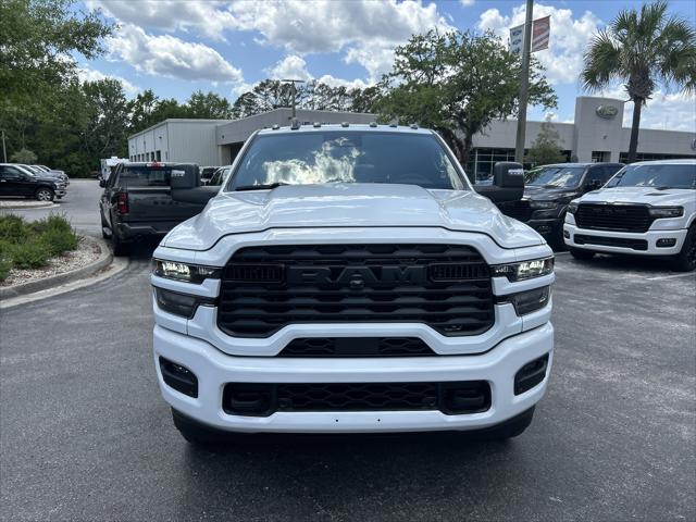 2026 RAM 3500 RAM 3500 BIG HORN CREW CAB 4X4 64 BOX 2026 RAM 3500 RAM 3500 BIG HORN CREW CAB 4X4 64 BOX
