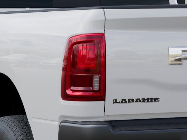 2026 Ram 3500 Laramie Crew Cab 4x4 64 Box