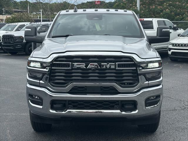 2026 RAM Ram 2500 RAM 2500 TRADESMAN CREW CAB 4X4 64 BOX 2026 RAM Ram 2500 RAM 2500 TRADESMAN CREW CAB 4X4 64 BOX