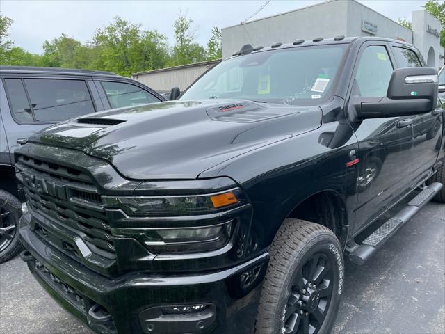2026 RAM Ram 2500 RAM 2500 BLACK EXPRESS CREW CAB 4X4 64 BOX