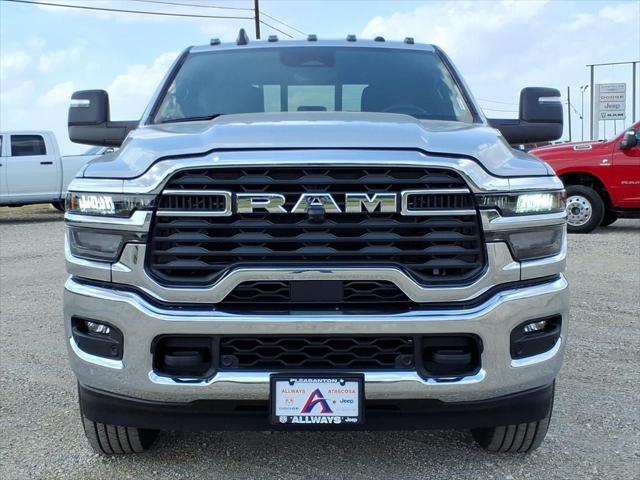2026 RAM Ram 3500 RAM 3500 TRADESMAN CREW CAB 4X4 8 BOX
