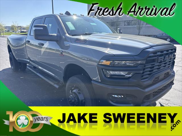 2026 RAM Ram 3500 RAM 3500 TRADESMAN CREW CAB 4X4 8 BOX