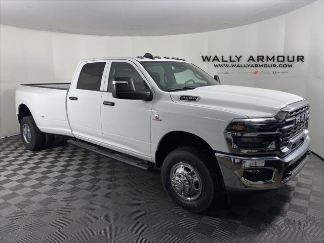 2026 RAM Ram 3500 RAM 3500 TRADESMAN CREW CAB 4X4 8 BOX