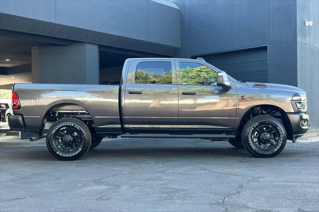 2026 RAM 2500 RAM 2500 TRADESMAN CREW CAB 4X4 64 BOX