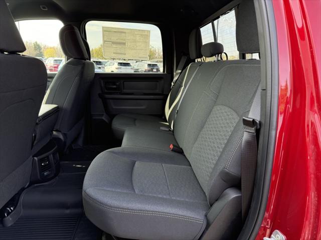 2026 Ram 2500 Black Express Crew Cab 4x4 6'4" Box