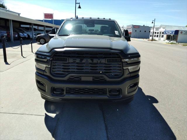 2026 RAM 3500 Chassis RAM 3500 TRADESMAN CREW CAB CHASSIS 4X4 60 CA