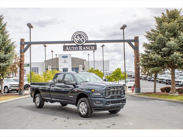 2026 RAM 3500 RAM 3500 BIG HORN CREW CAB 4X4 8 BOX