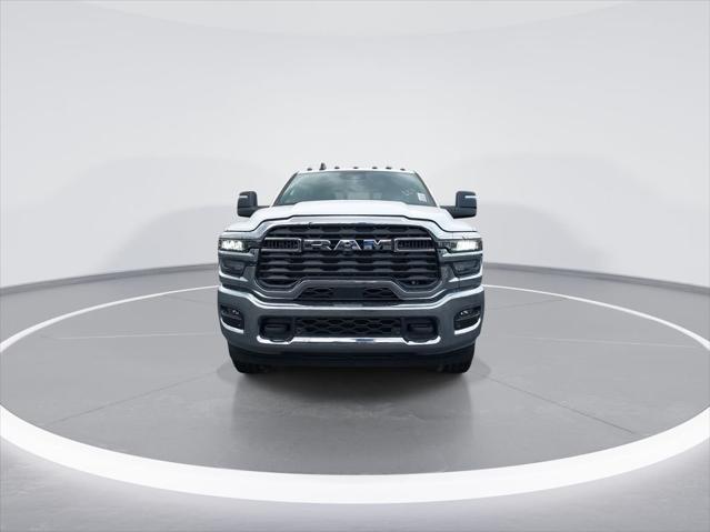 2026 RAM Ram 2500 RAM 2500 TRADESMAN CREW CAB 4X4 64 BOX