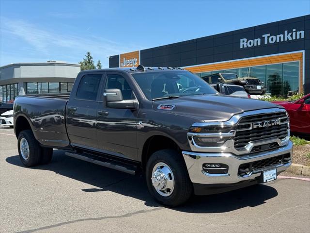 2026 RAM Ram 3500 RAM 3500 TRADESMAN CREW CAB 4X4 8 BOX