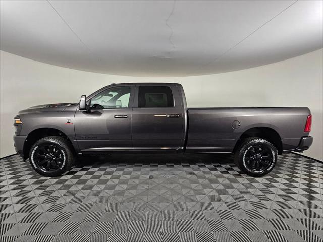 2026 Ram 3500 Laramie Crew Cab 4x4 8' Box